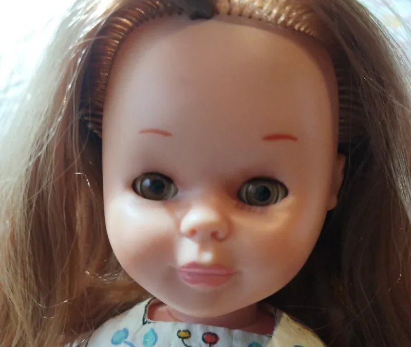 Nostalgia y Coleccionismo: La Mítica Muñeca Nancy de los Años 70 Llega a Reutiliza Todo